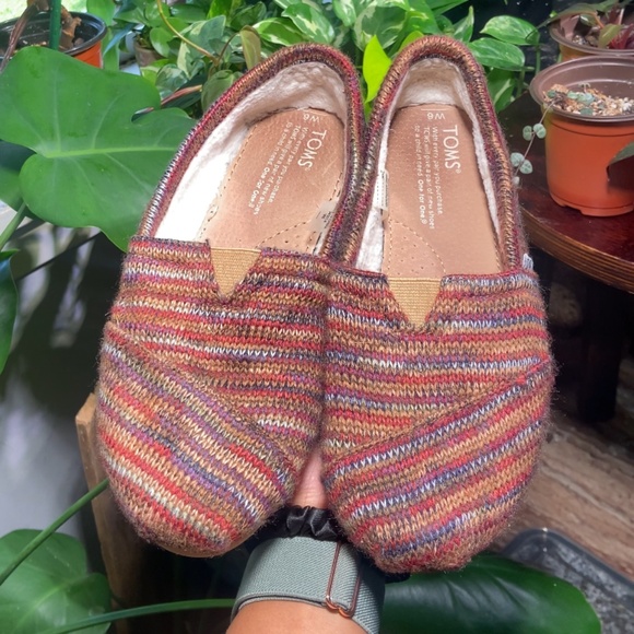TOMS SLIP ON FUR Multicolor Shearling Lining EVA SOLE W6 - Picture 2 of 9